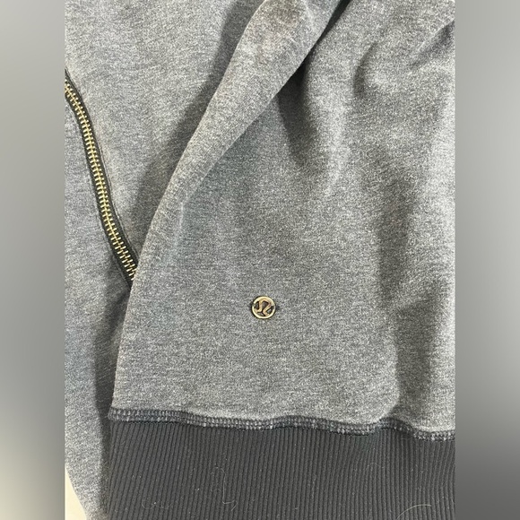 Lululemon Thick Hooded Sweatshirt Size 8 Front-Side Zips Gray - Picture 4 of 9